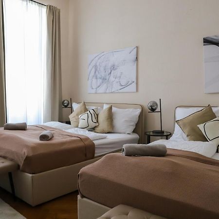Spacious Apartment, 3 Min To U6 Metro Bécs Kültér fotó