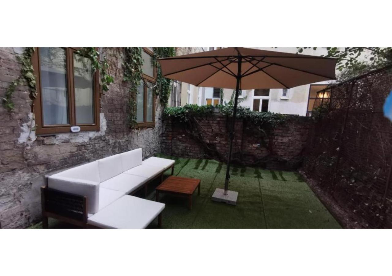 Spacious Apartment, 3 Min To U6 Metro Bécs Kültér fotó