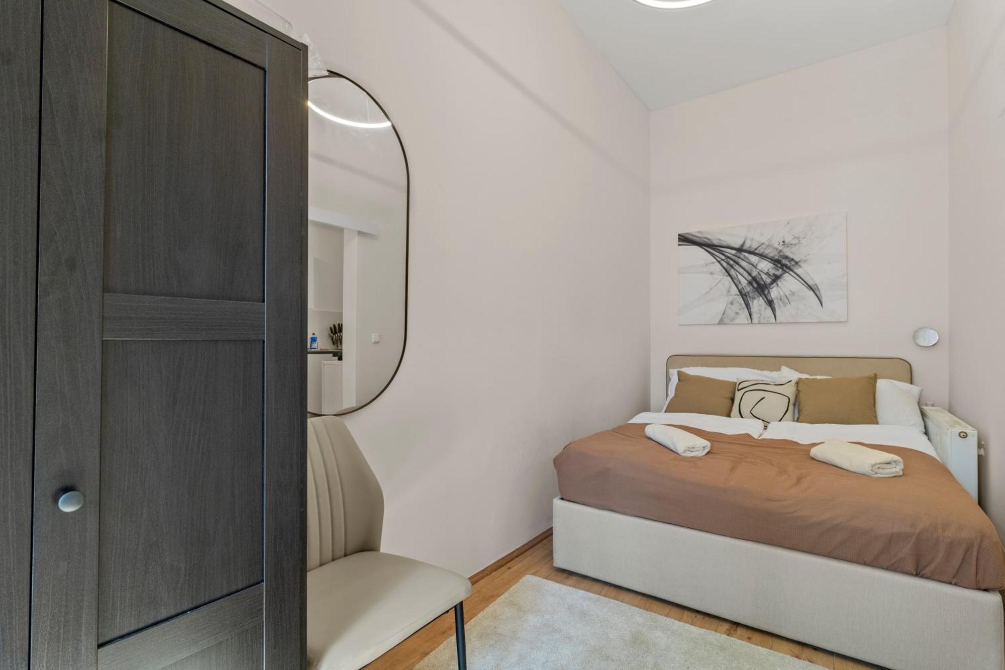 Spacious Apartment, 3 Min To U6 Metro Bécs Kültér fotó