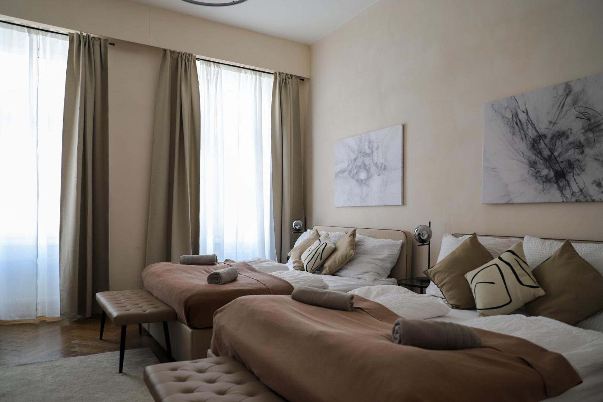 Spacious Apartment, 3 Min To U6 Metro Bécs Kültér fotó